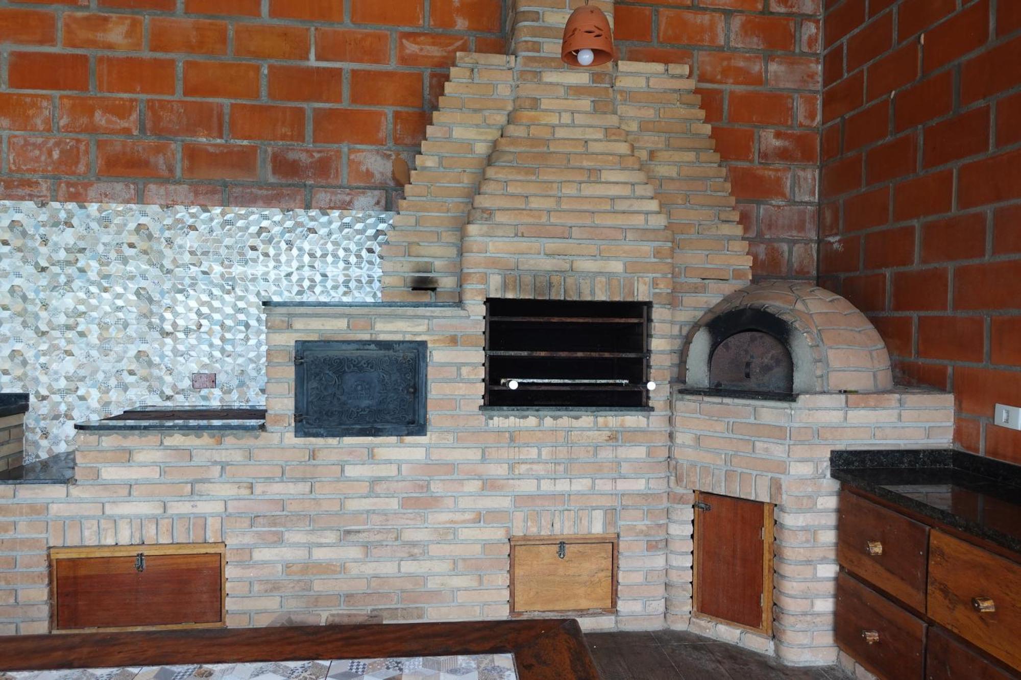 Chacara Familia Batista Holiday home *